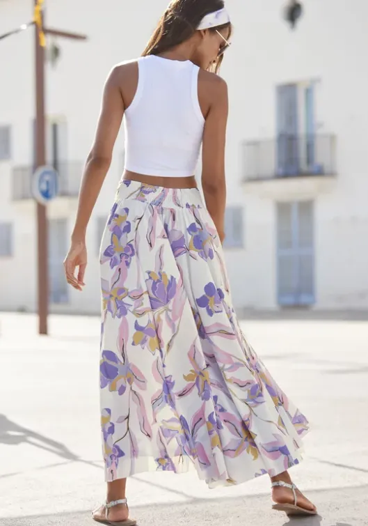 New LASCANA Hosenrock"Blume" Creme-Flieder-Rose Bedruckt