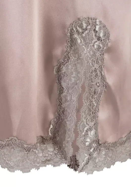 Neglige"Dessous" Negligees
