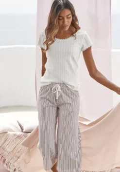 Online s.Oliver Pyjamahose Blassrosa-Gestreift