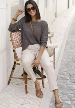Best LASCANA Rundhalspullover Khaki