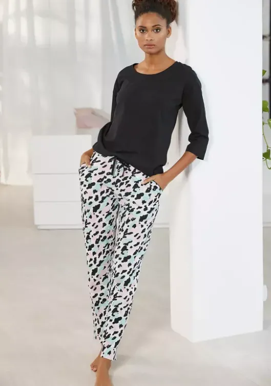 Online Schlafanzug Pyjamas