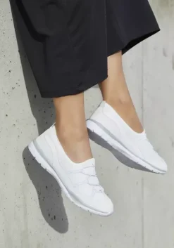 New Sneaker Sneaker