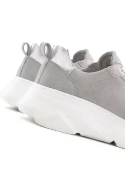 Online Sneaker Sneaker