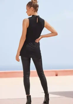 Outlet LASCANA Spitzentop Schwarz