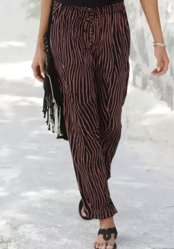 Online LASCANA Strandhose Schwarz-Terra-Bedruckt