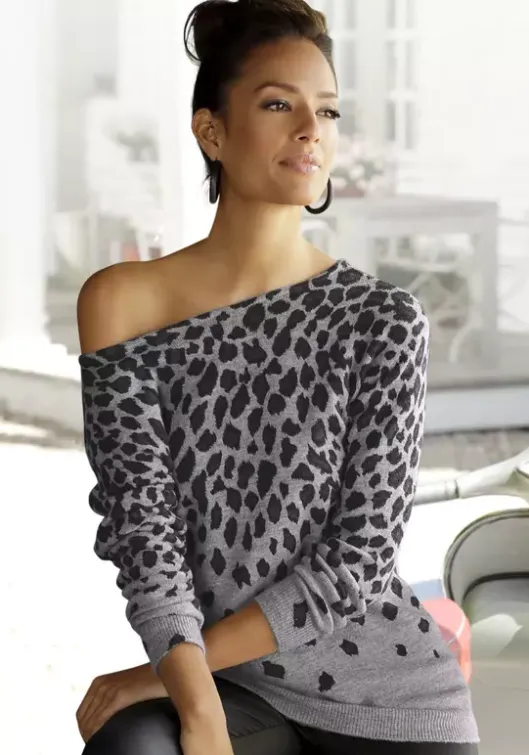 LASCANA Strickpullover Grau-Meliert-Leo