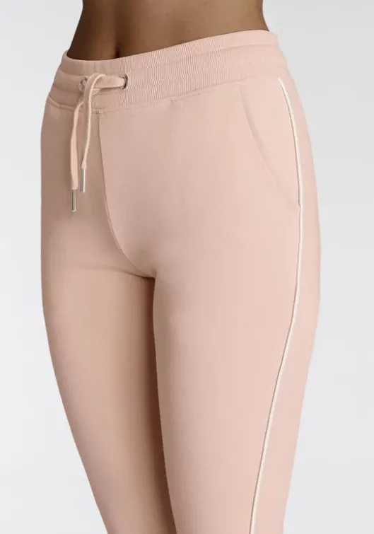 New H.I.S Sweathose Salmon