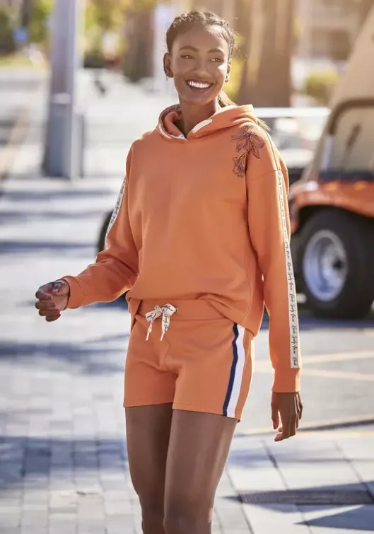 Outlet Bench. Sweatshorts Mandarine