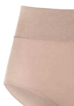 Clearance LASCANA Taillenslip Sand